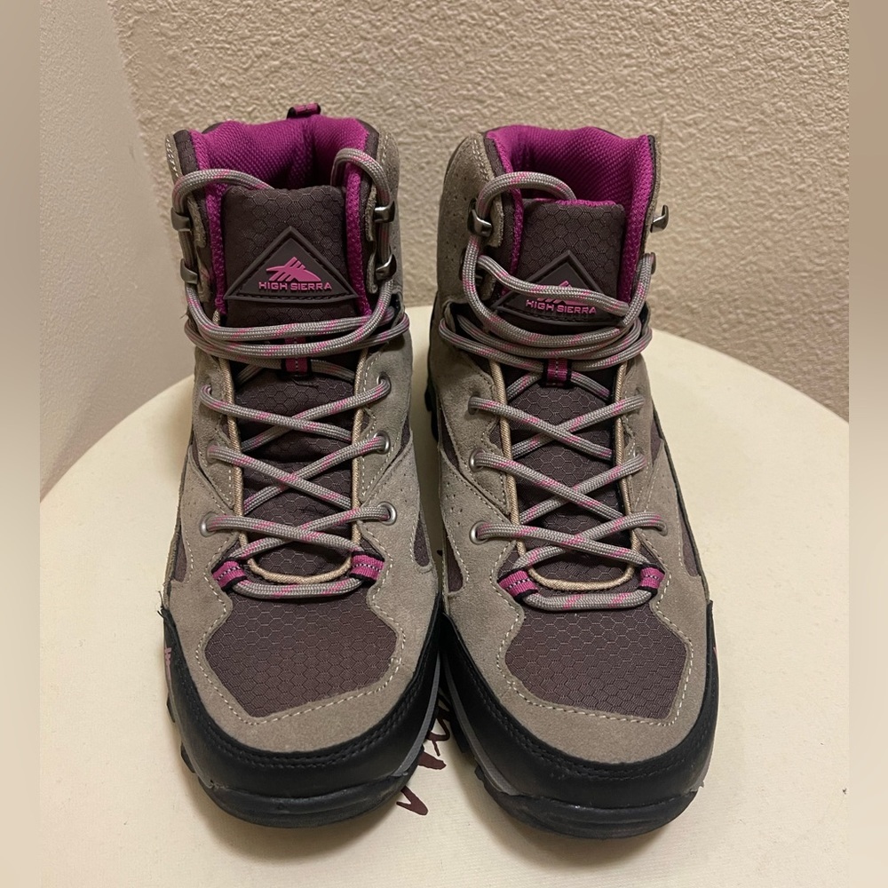 High Sierra Trekker Women's Waterproof Hiking Boots Womens Size 10